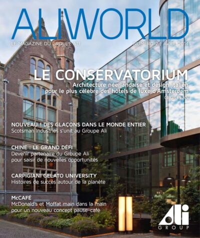 cover of aliworld international issue 2 in french