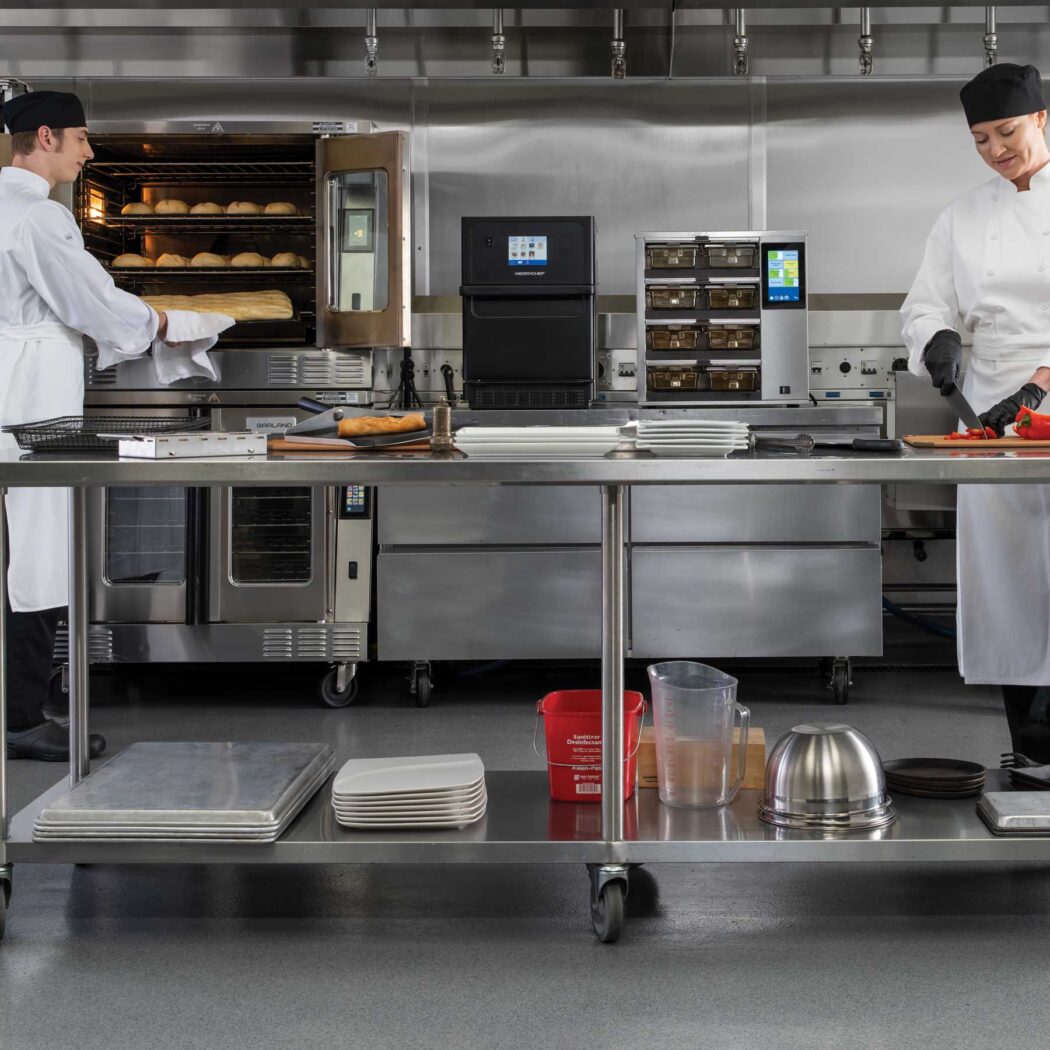 image of Welbilt chefs in a kitchen.